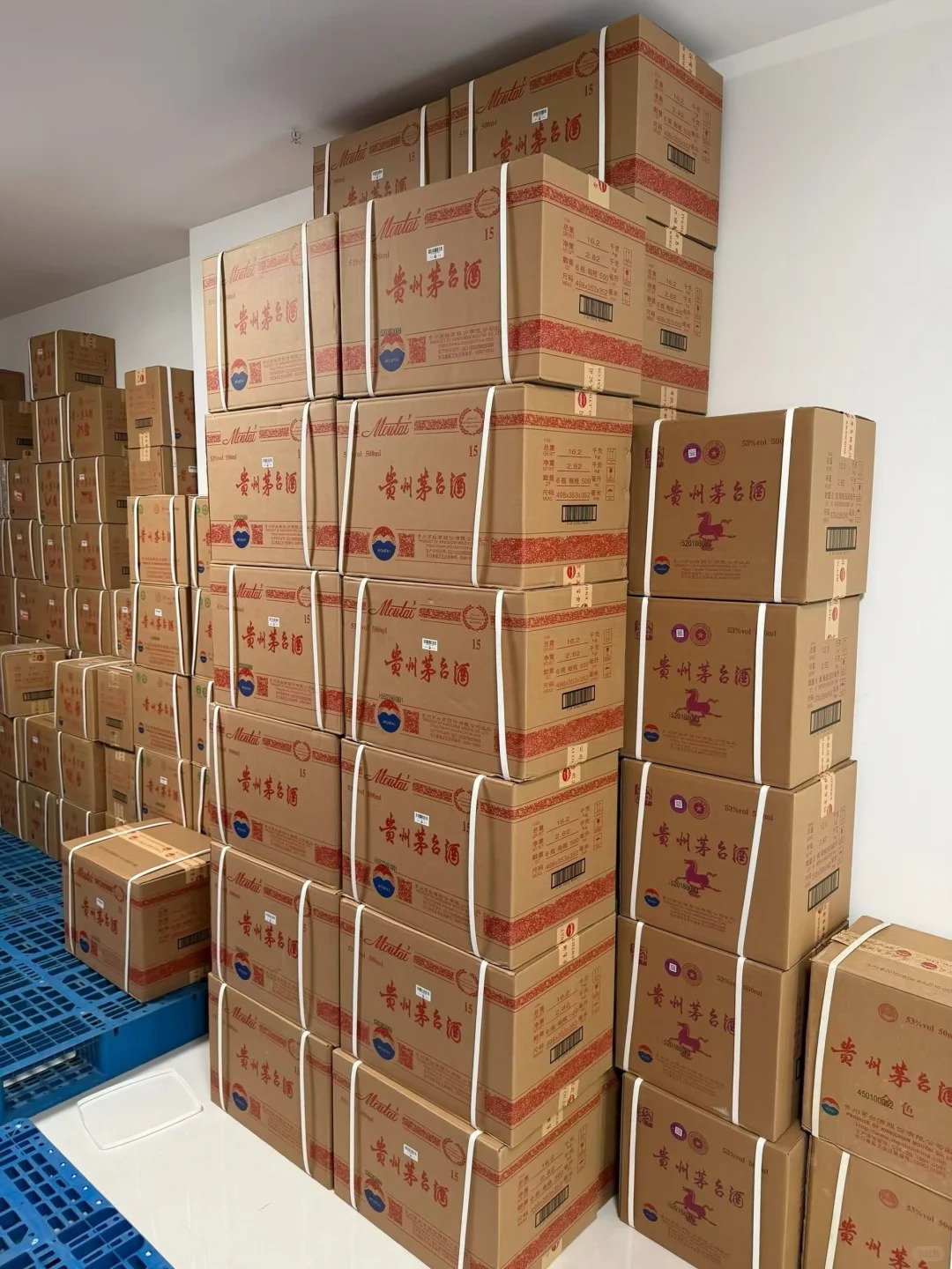 100股茅台多少钱, 投资茅台的潜力与风险分析 100股茅台多少钱, 投资茅台的潜力与风险分析