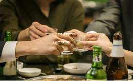 2025年安徽酱香白酒加盟电话，正宗口感白酒加盟首选