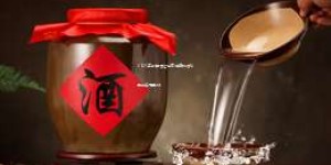 2025年做白酒经销商如何成功转型并实现盈利