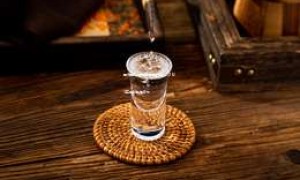 临汾同城酒库白酒加盟电话，2025年最新联系方式